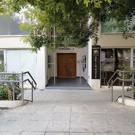 Apartament St Nikolas 1bdm Apartment, Free Wi-fi & Parking